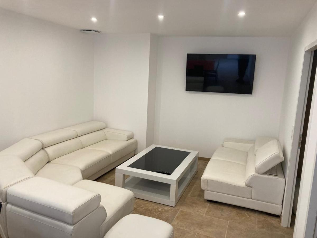 Mas Feuillade Logement Partage Nimes Exterior photo